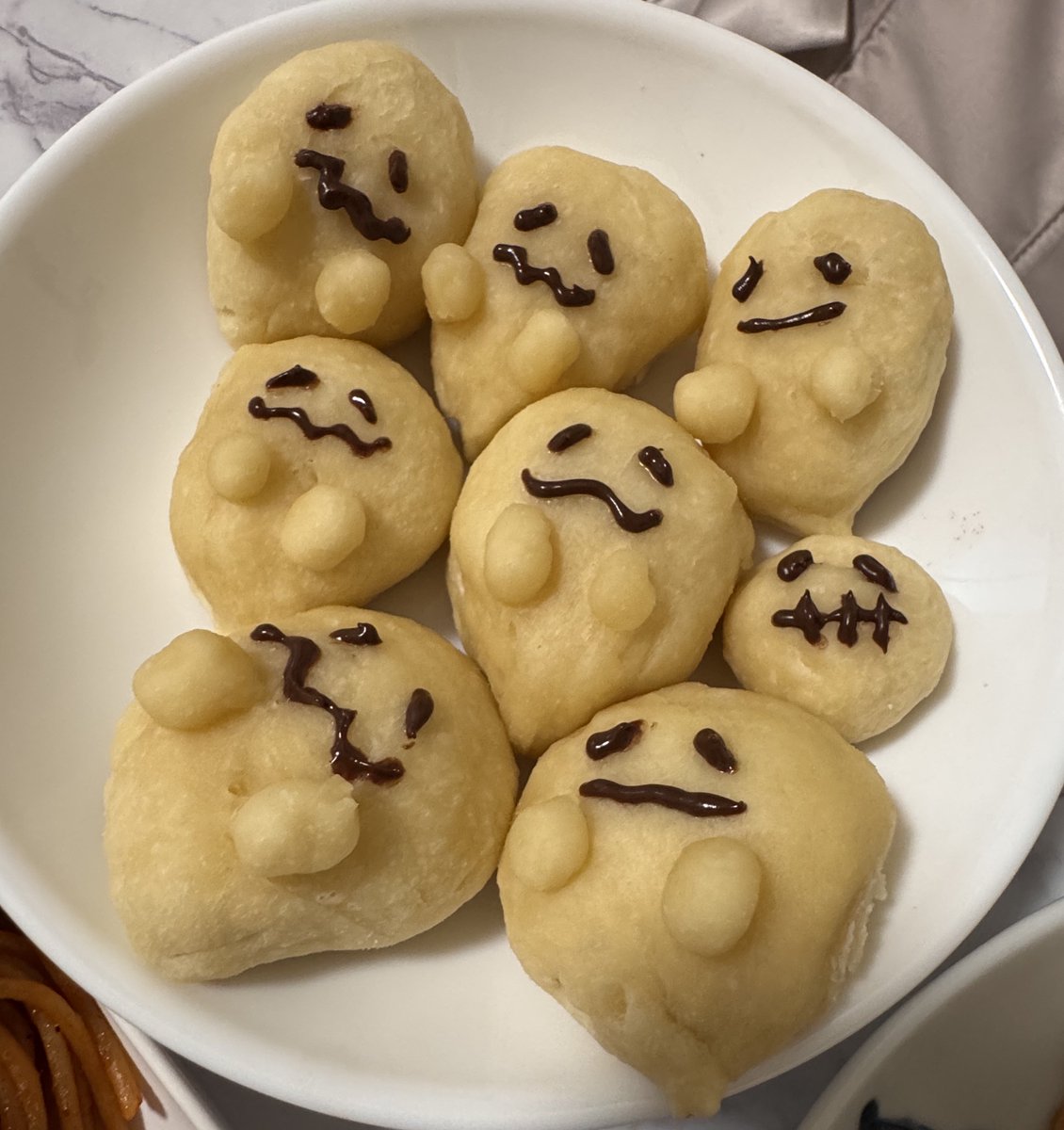 かわち〜‼️ハロウィンご飯作る配信でした‼️

長いことありがとう

withまま