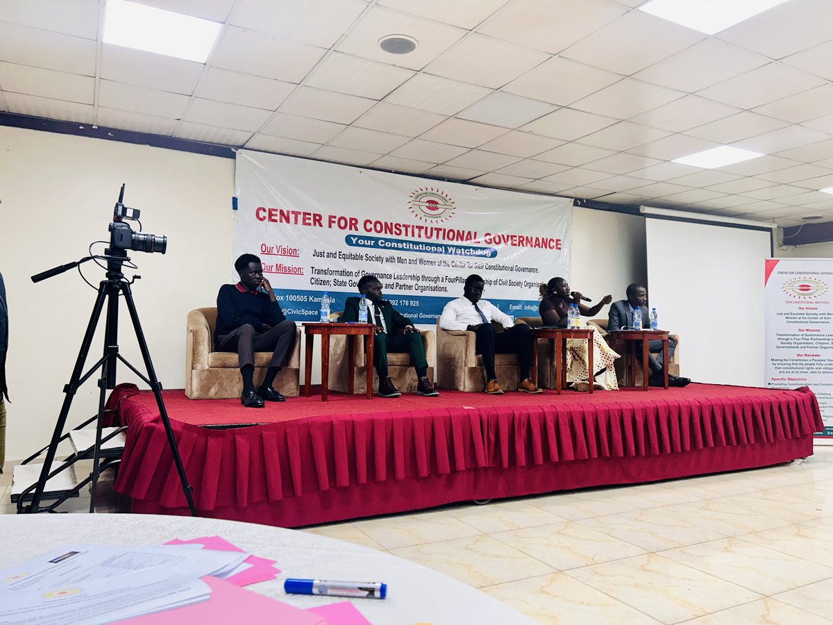 SarahBireete's tweet photo. π
The Finals
#InterUniversityDebates
#InterfaceDebates
#CCGHopeInitiativeClubs π
Itβs UCU, Makerere, KIU, Gulu and Kyambogo π
https://t.co/FEKEToWK7n https://t.co/CZdUaE5pGP