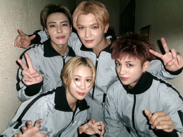 WOLFHOWLHARMONY's tweet photo. 2025.10.31
WOLF HOWL HARMONY
LIVE & FAN MEETING TOUR 2025
〜BAKUON DREAM〜

at HEAVEN'S ROCK さいたま新都心 (SAITAMA)

Thank you‼︎

🐺❤️‍🔥

Next >>> UMEDA CLUB QUATTRO (OSAKA)

◤◢◤◢◤◢◤◢◤◢

🎧https://t.co/S8u1TsKv5M

📱https://t.co/n88UmvRnTd

#BAKUONDREAM #WHH_FC
#WOLFHOWLHORMONY #WHH