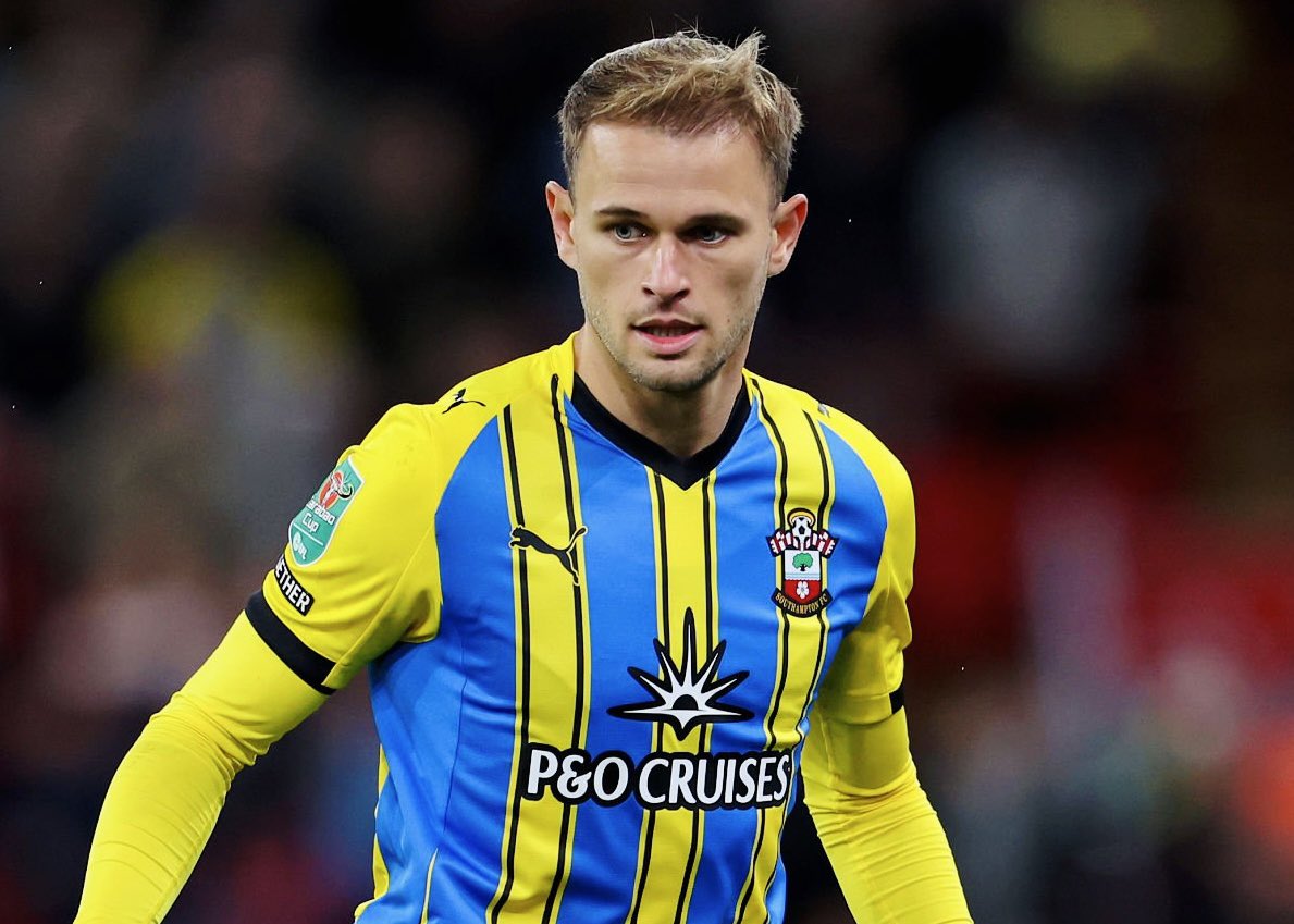 JustSaints_'s tweet image. 🇧🇷🎙️#SaintsFC winger Leo Scienza: &quot;We have to find a way. Sometimes, fans don&apos;t want to hear this because, in the end, there is a lot of bullsh*t where we&apos;re just trying to find the excuse or something to say. We should not say anything. We should just shut the f*ck up and start…