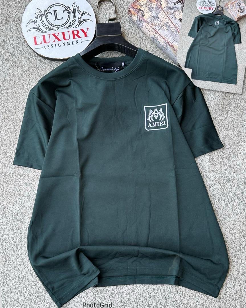 Quality Roundneck 
Available in different designs and colors <a href="/theyhemibrand/">UNISEX WEAR SELLER IN ILORIN</a> 

Price:12,000NGN

Location:Ilorin
Delivery:Nationwide