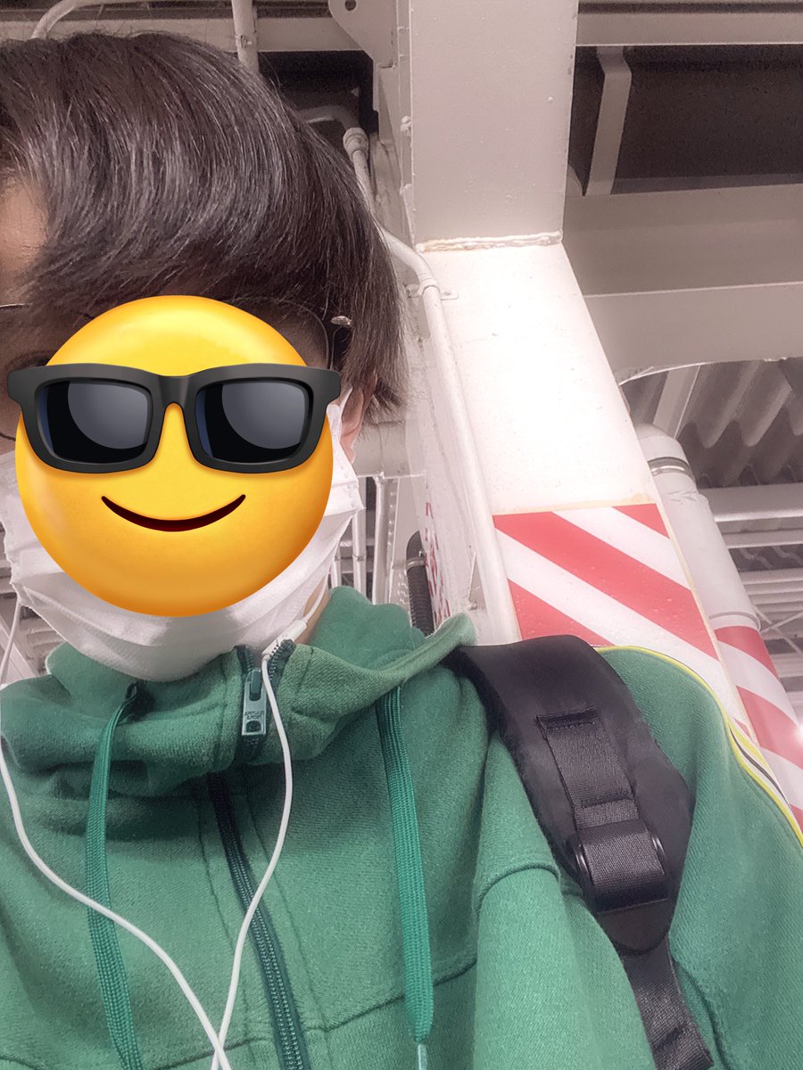 i51m____'s tweet photo. なんか禿げとる https://t.co/c9NVoyQXir