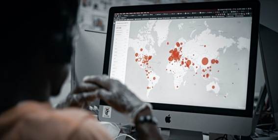 CSIC's tweet image. 🔬El #CSIC es el mayor organismo científico de España, con 124 institutos
👩🔬👨🔬 Sus equipos realizan investigación básica para ampliar las fronteras del conocimiento
🧵 En este hilo te contamos las noticias destacadas de esta #SemanaCSIC
➡️csic.es/es/actualidad-…