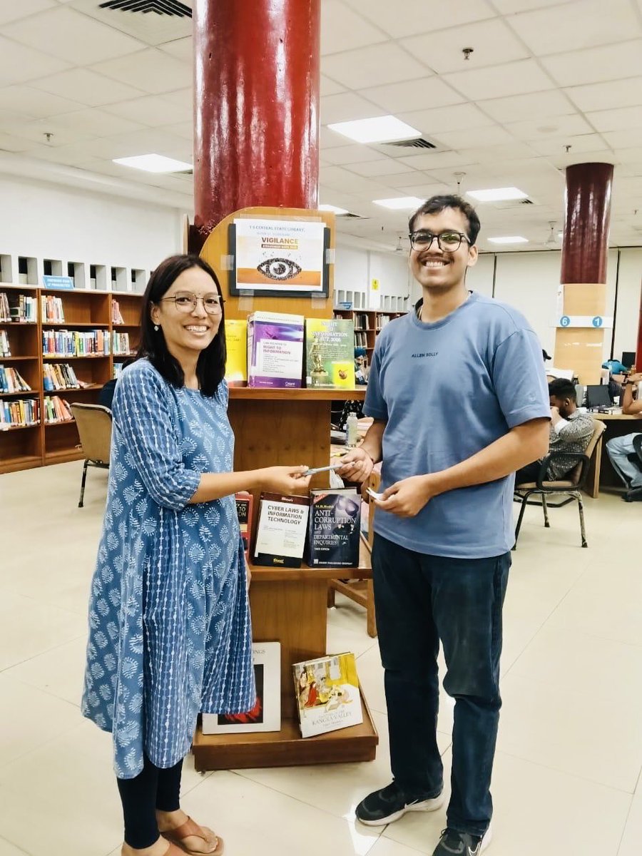 TSCSLibrary's tweet image. Book Display and impromptu quiz organised on the occasion of Vigilance Awareness Week 2025
#VigilanceAwarenessWeek2025 @RrrlfKolkata