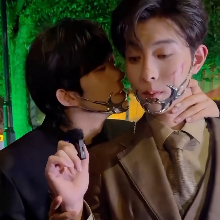 ertherealm's tweet image. I'm the one who surprised 😳