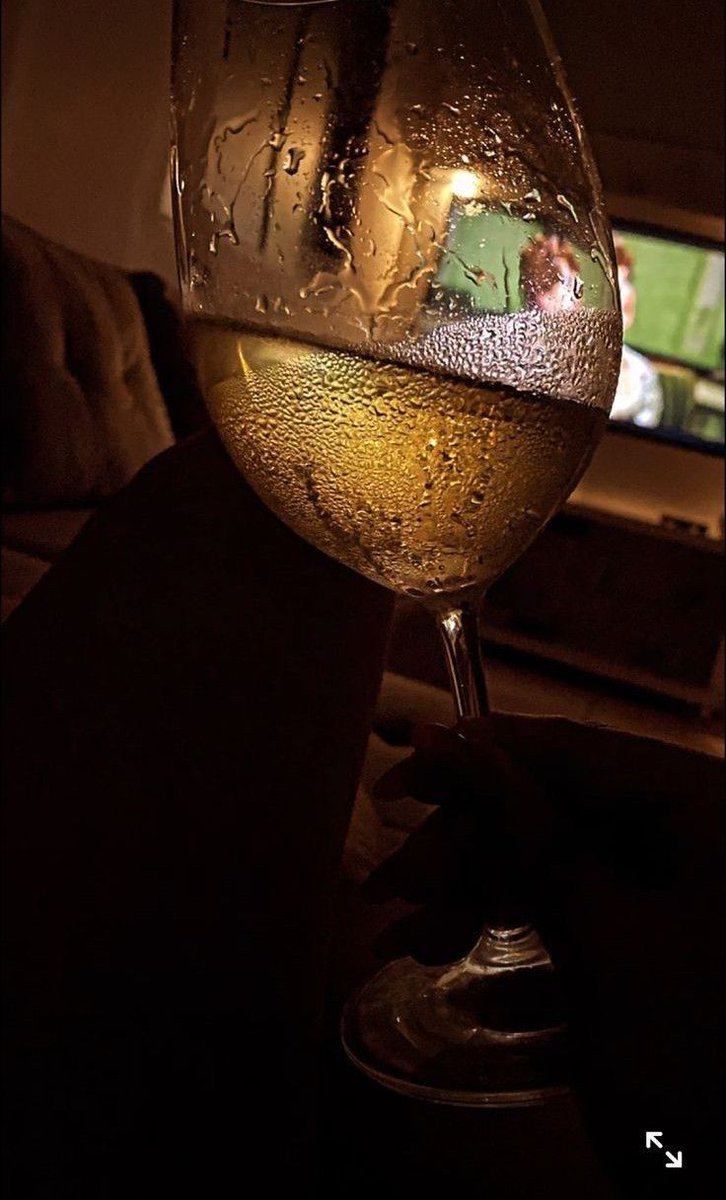 مہهرة المہشہاعہر tweet media