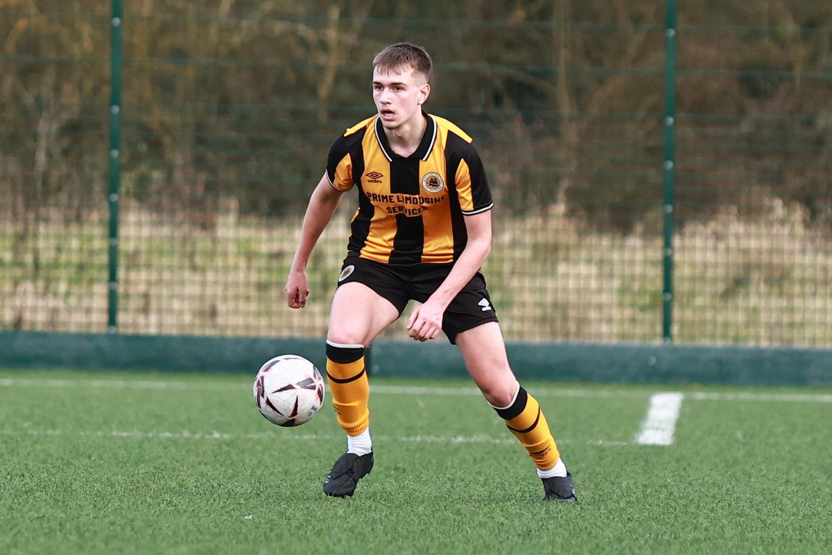 ⚽️PLAYER PROGRESSION | First-year Alex and second-year Jake, both products of the club’s Academy, made their U23s debuts in Wednesday night’s fixture against Holbeach 👏

A special mention to Alex, who also trained with the first team today! 💪

#UpThePilgrims 🧡🖤