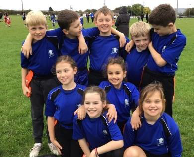 Dovery_Academy's tweet photo. Miss Geal and Miss Peachey were delighted to report that our Year 4 team had a brilliant afternoon of Tag Rugby at Leighton Buzzard Rugby Club before the break. The children played several great games - even winning a few! 1 pupil also received a Spirit of the Games award! https://t.co/4TkJWfyMV3