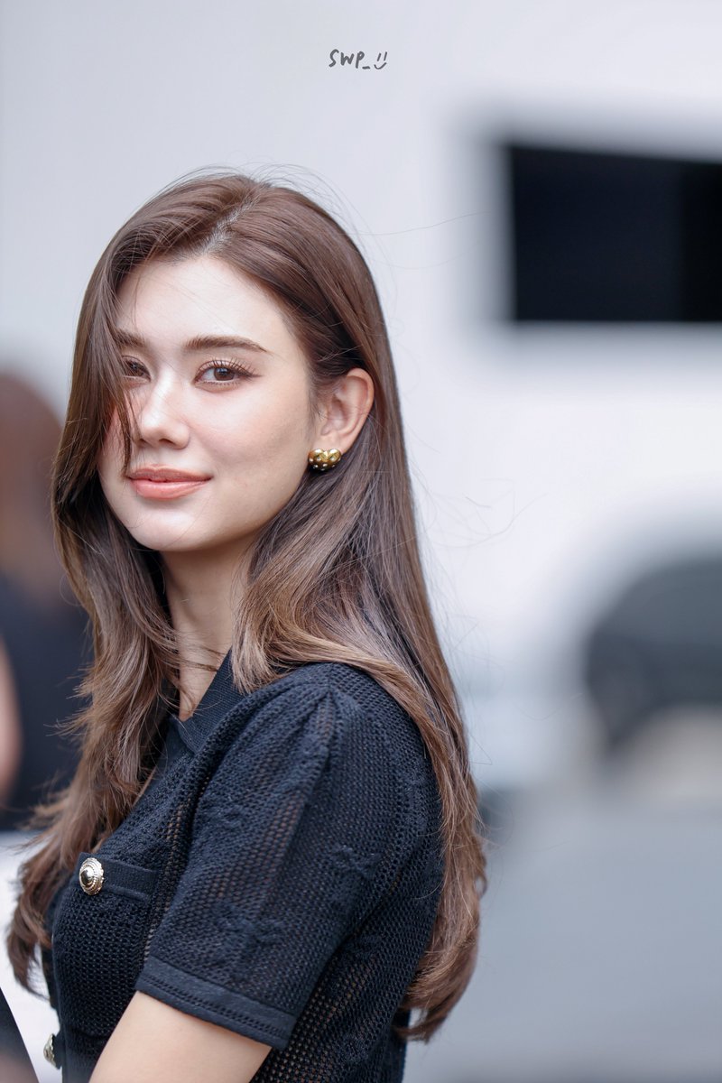 siiwa313's tweet image. มีเด็กแอบส่งจุ๊บให้ด้วย น่ารักอะ 🤏🏻😘พี่ฝรั่งอย่าทำให้หลงไปมากกว่านี้เลย
#lalinalena #ลีน่าลลินา
#MySafeZoneSeries