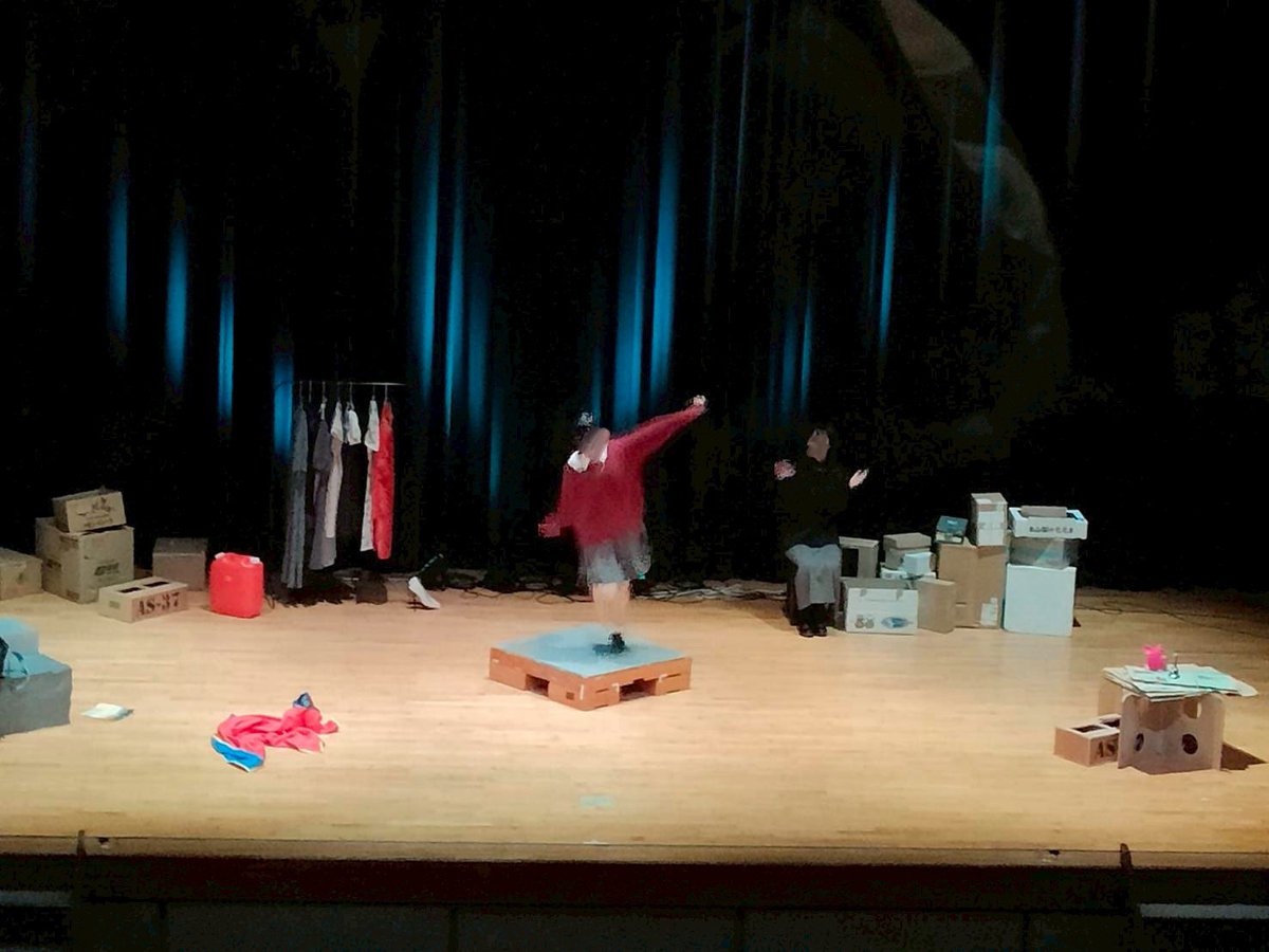 yachiyo_engeki's tweet image. 🎬秋大会結果のお知らせ

・音響賞

・演技賞  妹役  ちうね

をいただきました！協力してくださった先輩方、OB OGの方々、そして見てくださった皆様ありがとうございました。