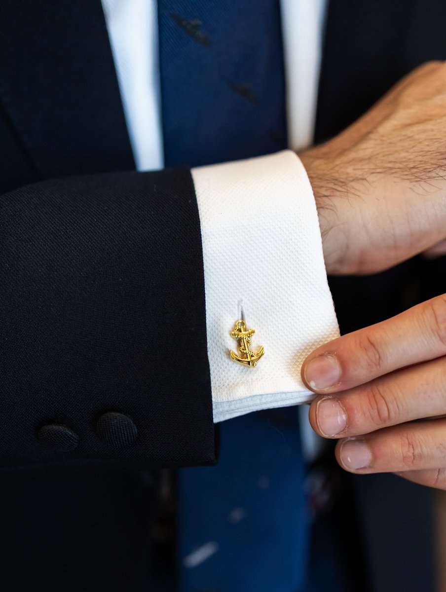 Nouveau : les boutons de manchette  <a href="/MarineNationale/">Marine nationale</a>⚓🇫🇷
autrepairedemanches.fr/recherche?cont…
Élégance, savoir-faire &amp; héritage maritime : 3 créations emblématiques viennent enrichir la collection
⚓Ancre Marine, bachi, frégate
#Marinenationale #FrenchNavy #Fashion #Shopping #Etremarin #Navy
