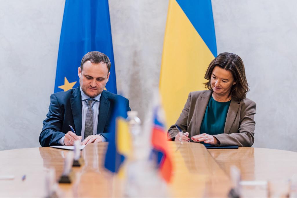 Edvin Skrt tweet media