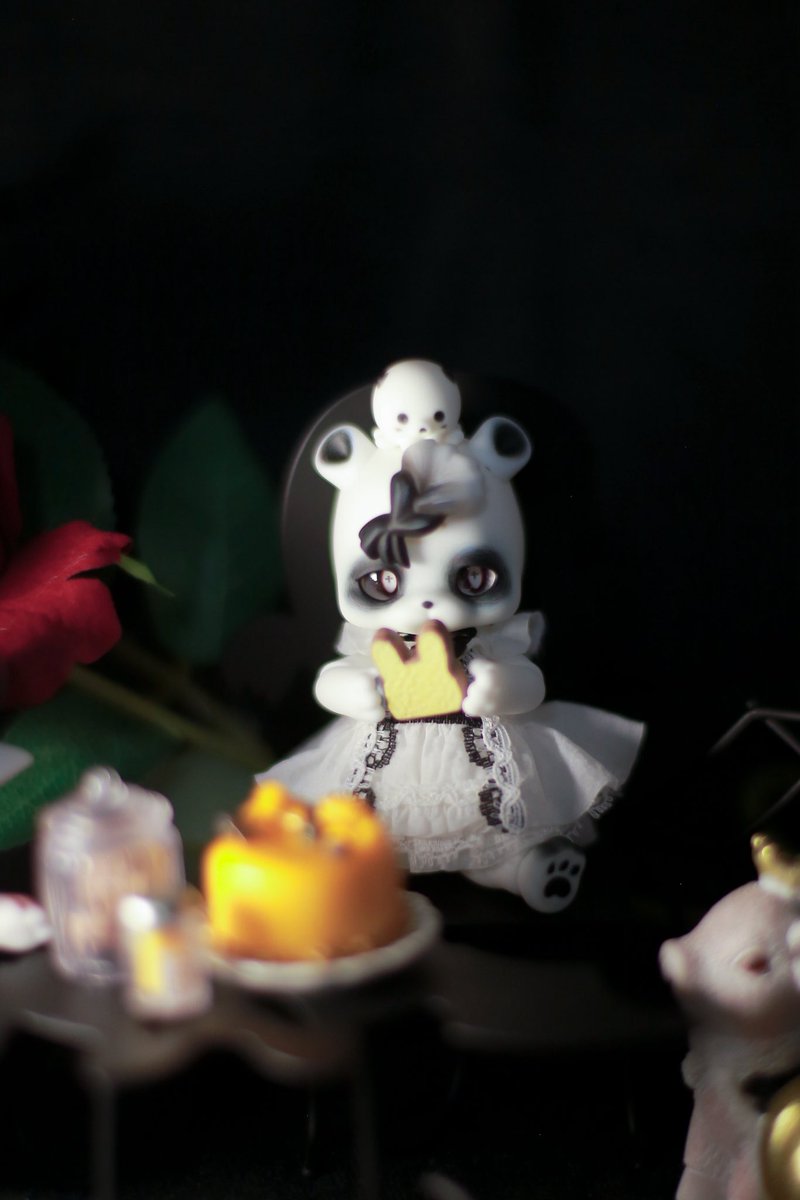 𝕙𝕒𝕝𝕝𝕠𝕨𝕖𝕖𝕟晩餐会🥂

#kumukuku