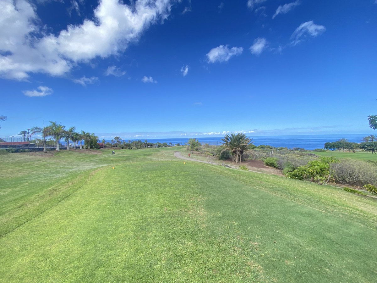 Hoy nos vamos a jugar al paraíso diseñado por Seve Ballesteros, llamado.  Buenavista Golf.