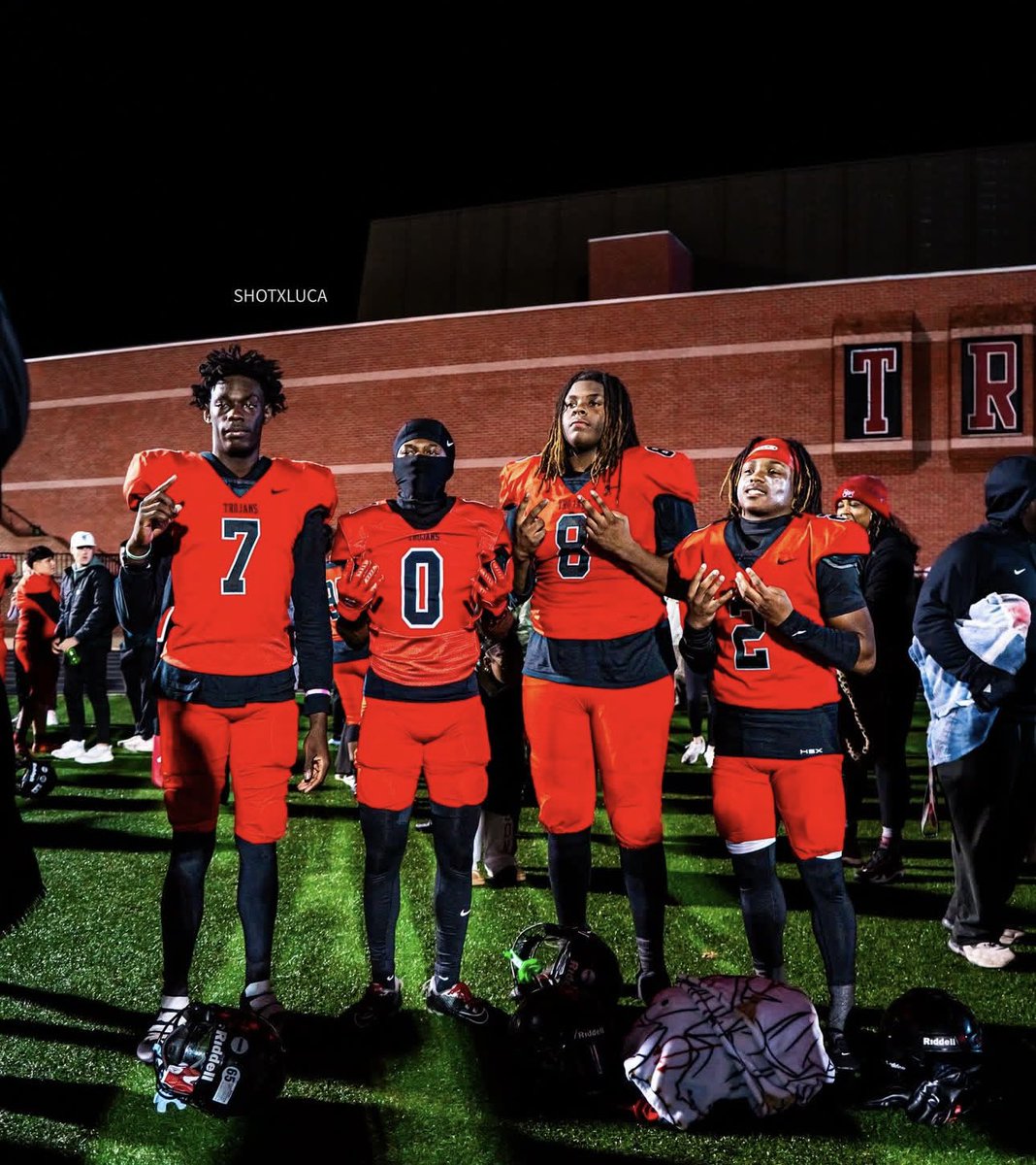 pritchard22x's tweet photo. Regular season handled. 9-0. Now it’s time to eat. 🍽️ #Squad4 #Greedy #playoffs 🏆 https://t.co/fjh6oEu09D