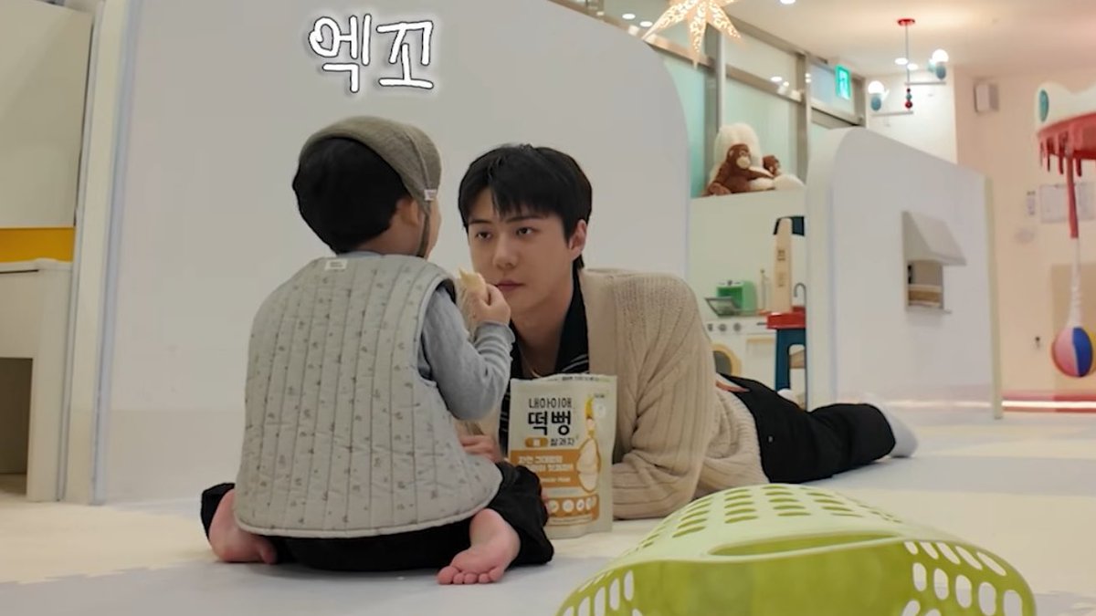 oshliuv's tweet image. just baby with another baby!