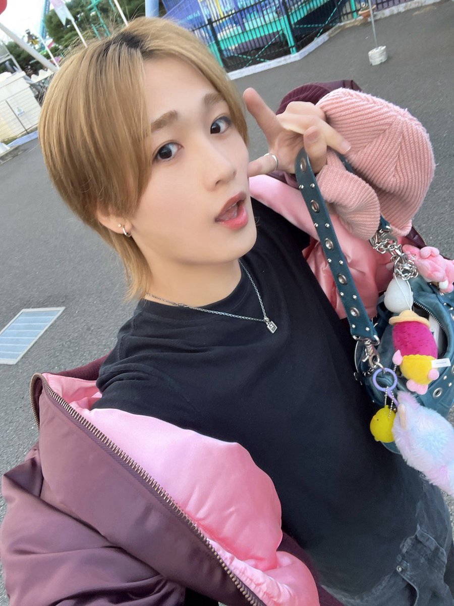 [#田中笑太郎]
この間あゆたくんと栃木ドライブデートしてきて、遊園地行ってはしゃいできました！！🎡🎢
栃木らぶ！！！！！

#DXTEEN #TANAKASHOTARO