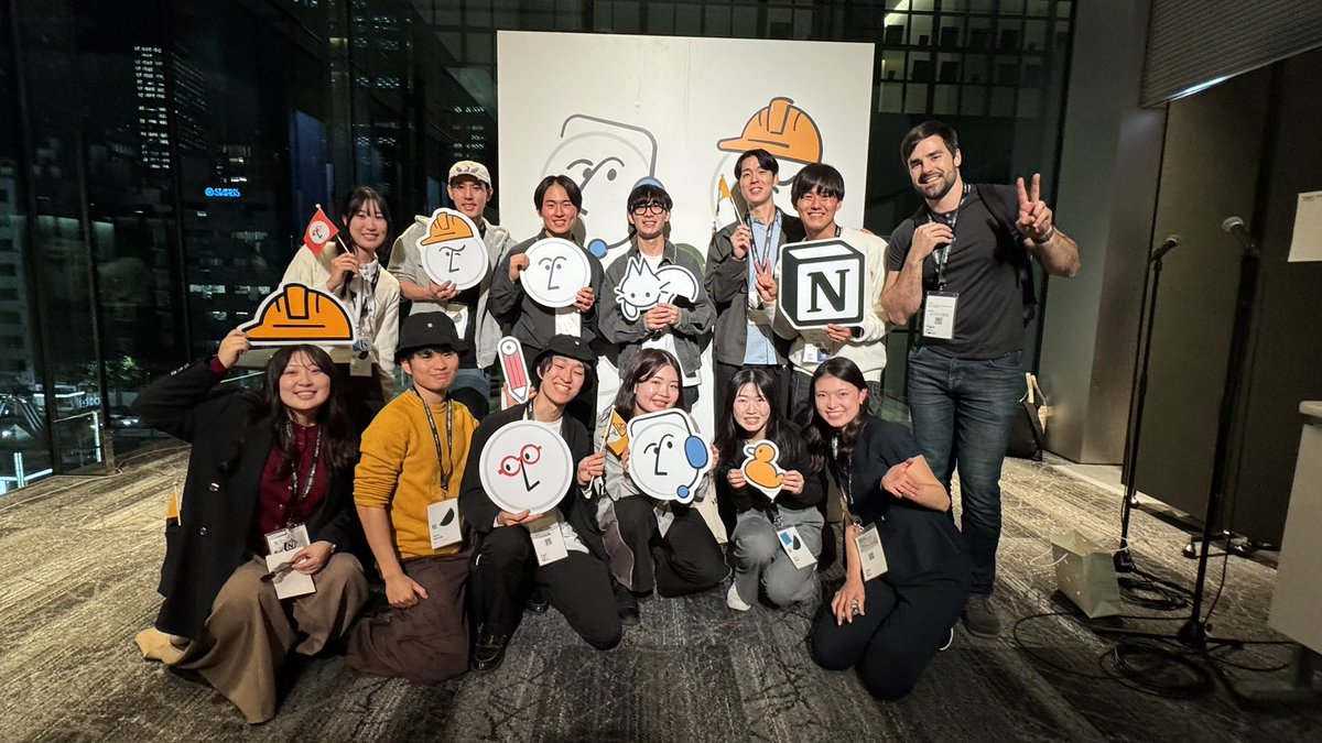 taichi_notion's tweet image. 先日、#MakeWithNotion に参加しました！
とても楽しかったです！
お話した皆さん、ありがとうございました！

また、イベント後アンバサダーとキャンパスリーダーが会場から出る際に社員の方々が拍手で送ってくださり、コミュニティの温かさをとても感じました☺️