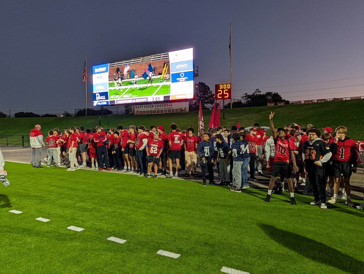Our athletes love being a part of this fantastic .  They loved seeing and talking with their heroes and role models tonight. This is why we have over 110 football players in each grade at our junior high!! Thanks for the invite @officialkatyfb  @katyfootball .