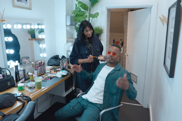 From shoot to screen in 4 days.

Yellow Couch with Jeremy Lynch premiered yesterday on Paramount’s Pluto TV, filmed at Broadley Studios London using our full virtual production workflow.
Read more 👉 broadley.tv/casestudies/ye…
#BroadleyStudios #VirtualProduction #Paramount #PlutoTV