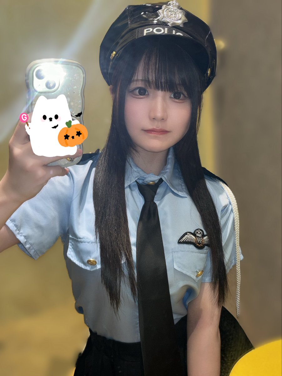 🚓🚓(・ - ・)🚓🚓
