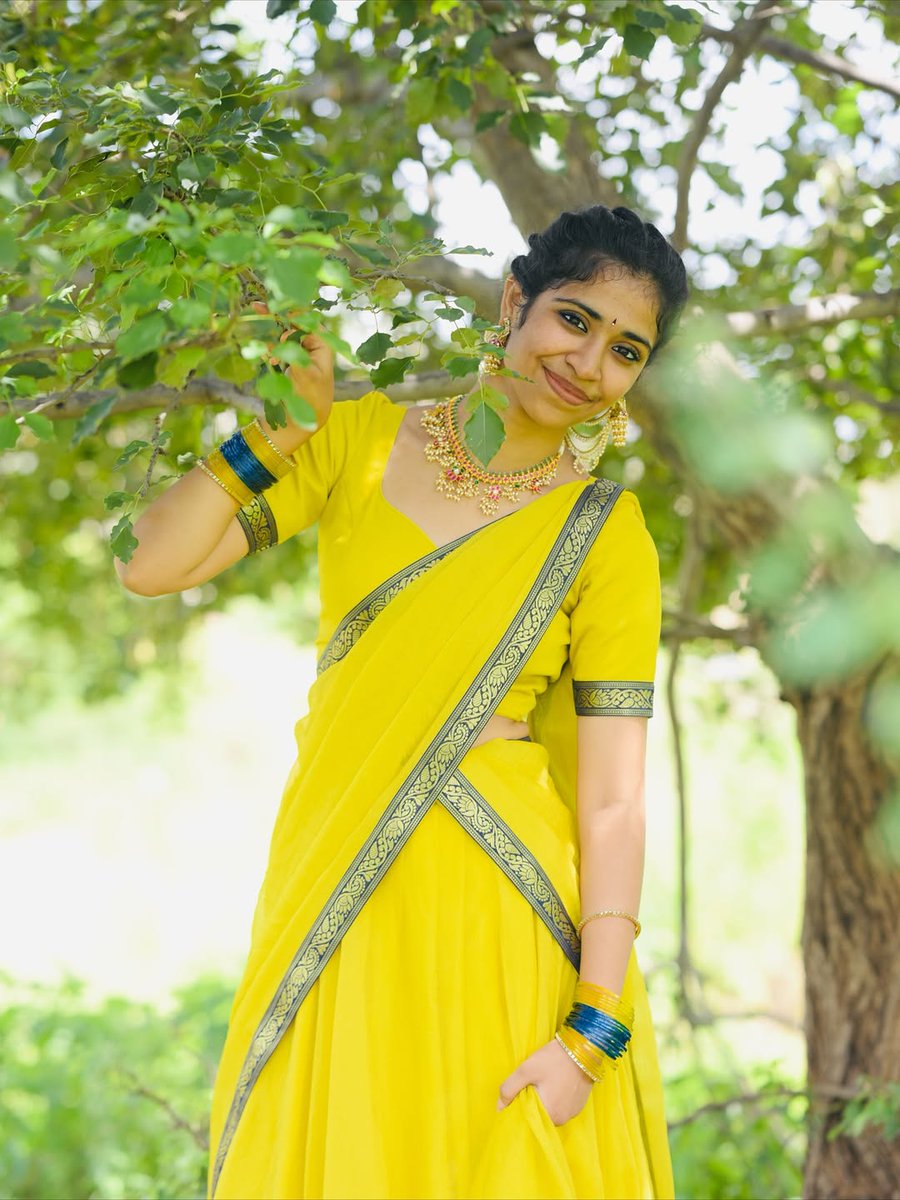 ActrezHub's tweet photo. #NikithaPilli #Nikitha https://t.co/Kq0w0iR7mf