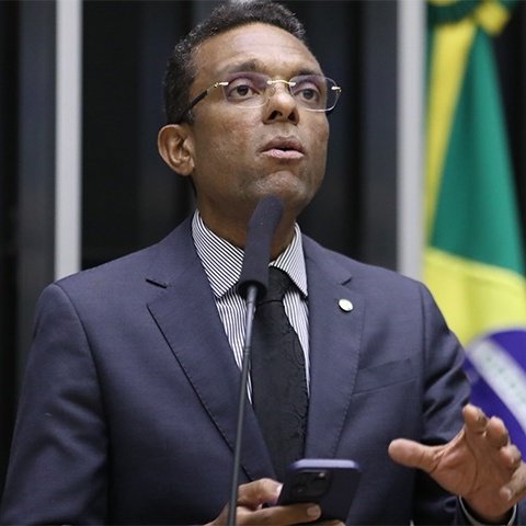 FAXINA NO CONGRESSO!

Otoni de Paula, eleito com votos de Bolsonaro, é um dos que temos obrigação de demitir em 2026, não vai se reeleger, não vamos deixar, a campanha será pesada!

Posso contar com vocês?