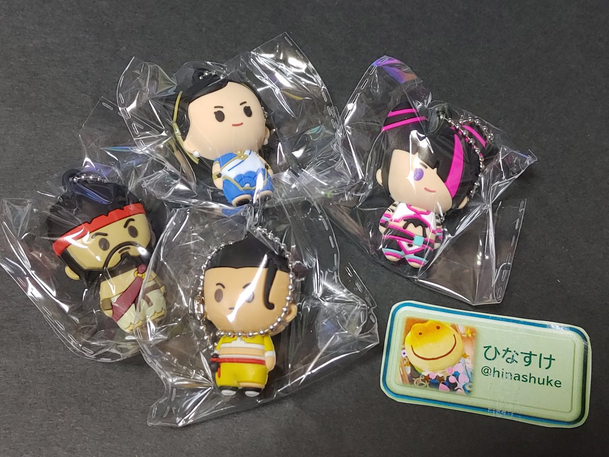 【交換】ストリートファイター　スト6　ラバー　フィギュア　マスコット　ガチャ

譲）リュウ、春麗、ジュリ、ジェイミー

求）ルーク
ガチャverでなくても🆗

郵送または都内手渡し
検索からも大歓迎
よろしくお願いいたします🙇