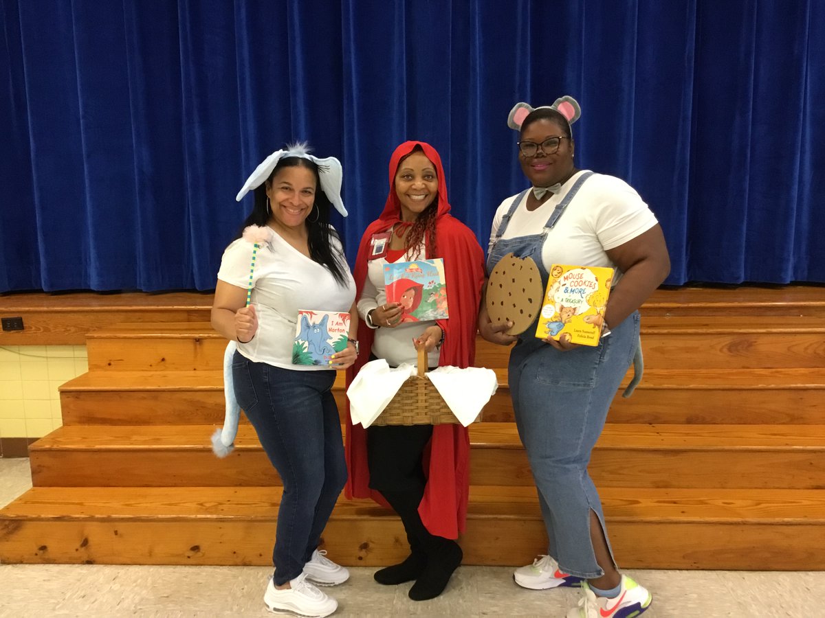 OliveBranch415's tweet photo. Guess Who?  We are celebrating our favorite Storybook Characters. @ebracyPPS @in8days @nicscud @cardellpatillo @DrPSW_PKC @morbull757 @deloach_dianne https://t.co/SKl8FuOxNO