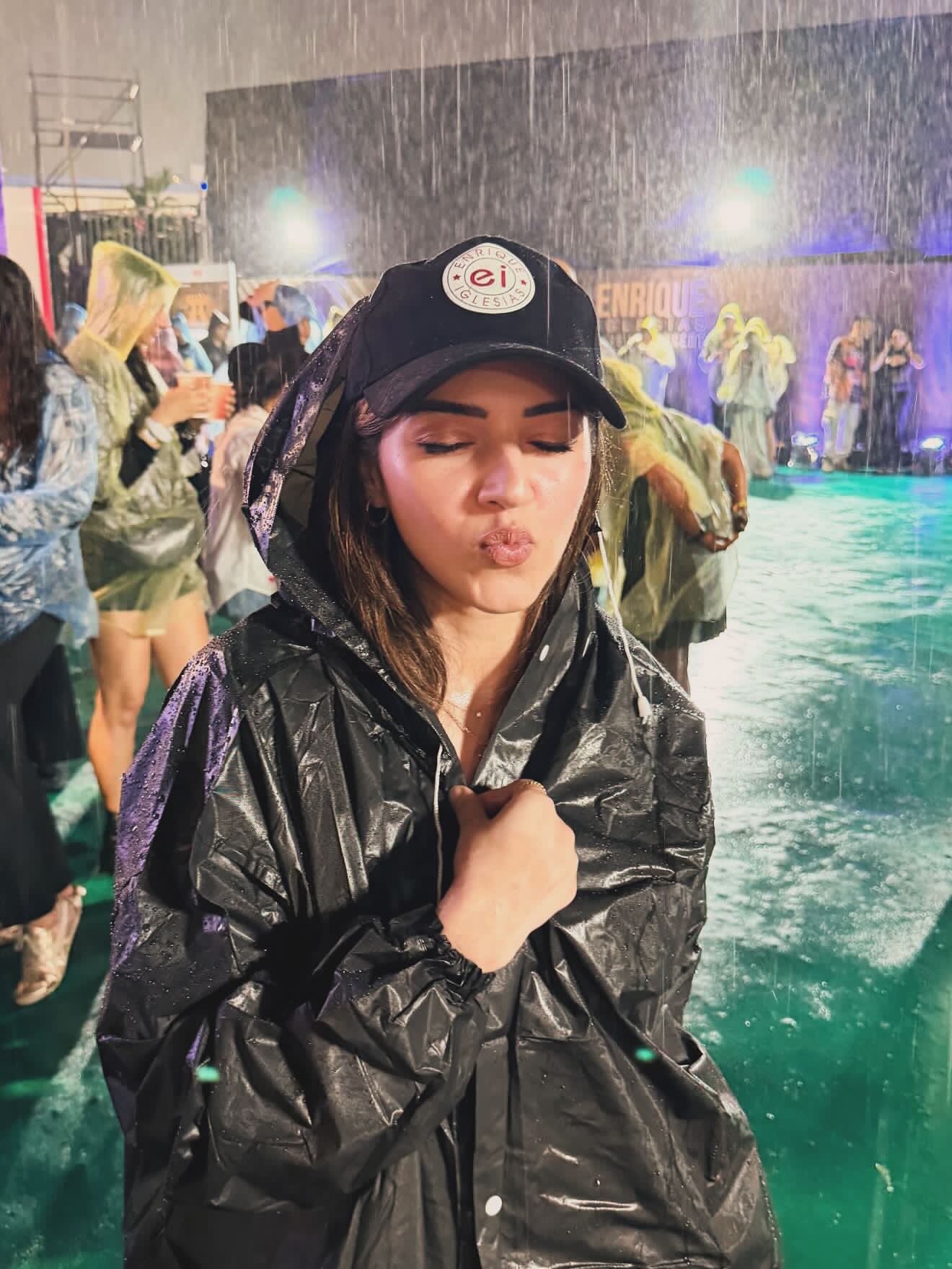 G4lucoVXkAEt2QY?format=jpg&name=large