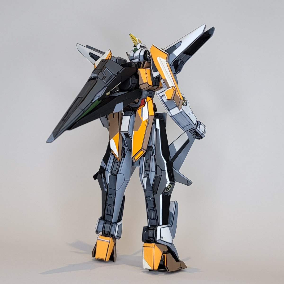 HG ガンダムキュリオス
イラスト風で完成です！

『キュリオス、作戦行動に入る。』

#今月作ったプラモ晒そうぜ
#ガンプラ #gunpla