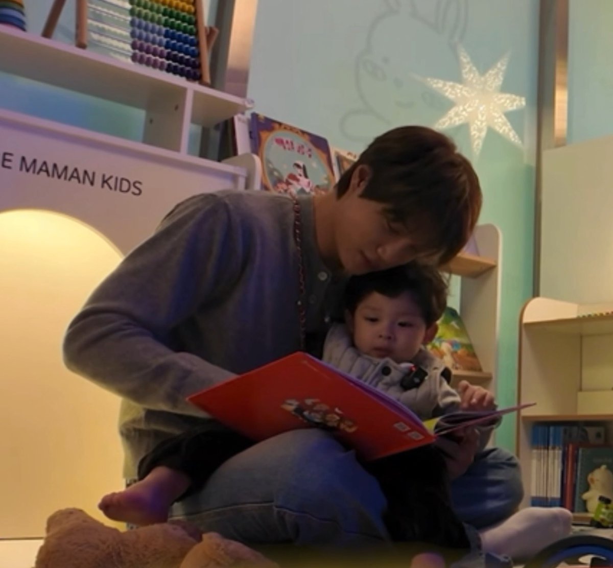 22 years old kai with taeoh and 31 years old kai with yijin 💌