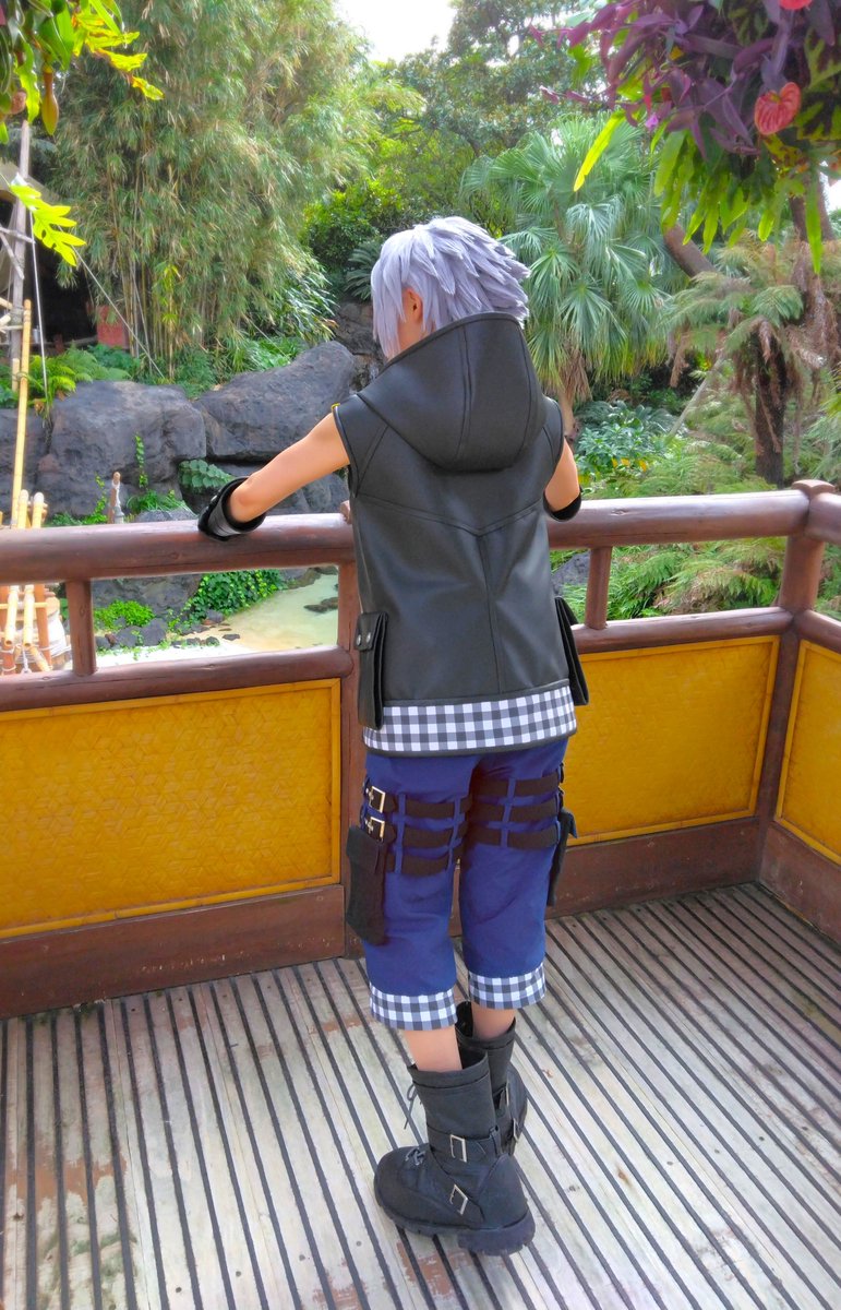 今年は仮装ができなかったのが心残り😌
来年は元気になって参加したい…！
（過去の仮装写真）