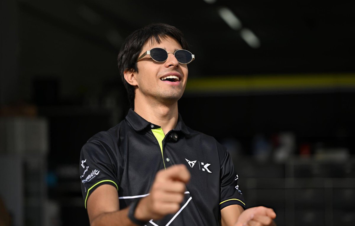 PMartiUpdates's tweet image. 📷🇬🇧|  Pepe in the pit lane during today&apos;s FE Women&apos;s Test

📷🇪🇸| Pepe en el pit lane durante los Women&apos;s Test de FE de hoy

©️ Simon Galloway

#FormulaE #FETesting #CupraKiro #PepeMarti