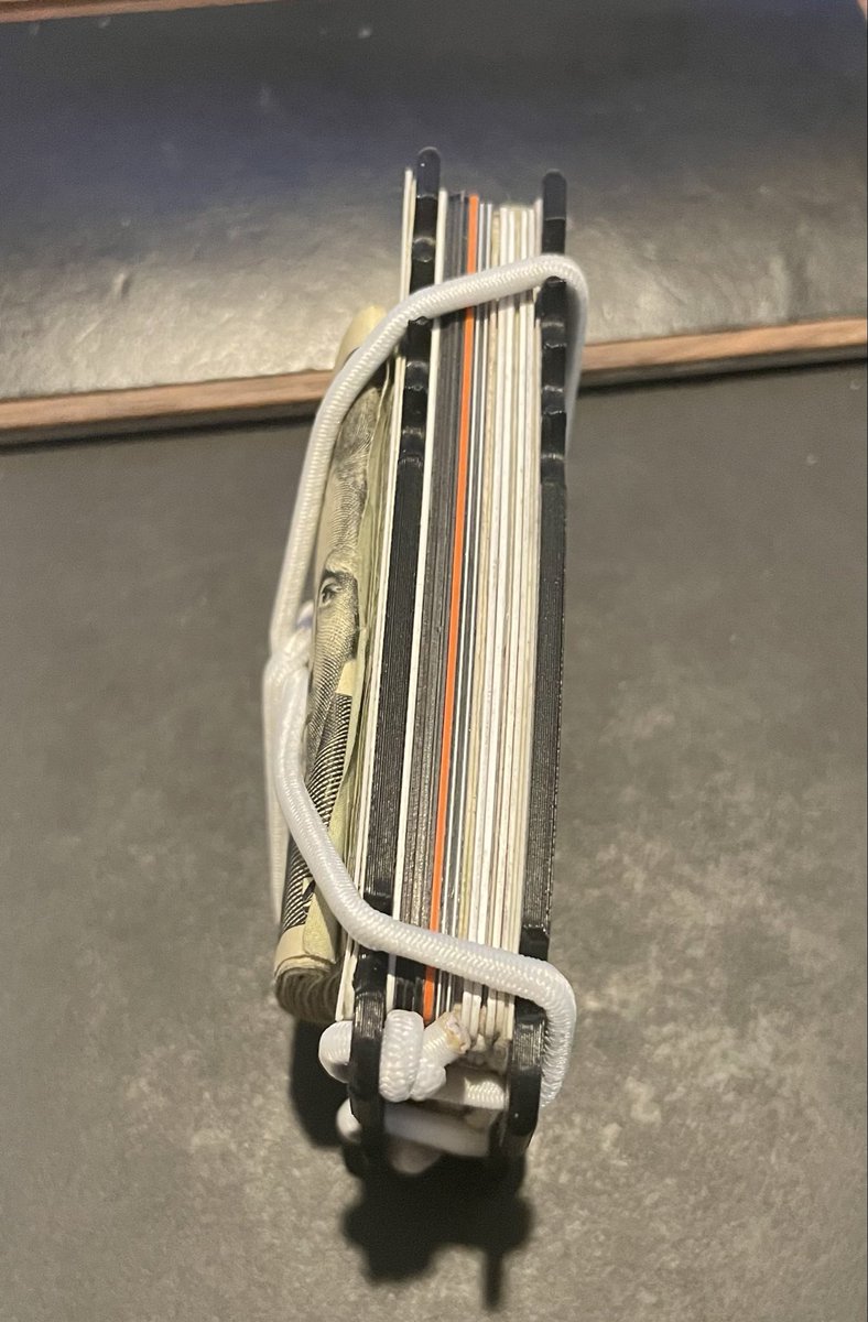 Harris Arms tweet media