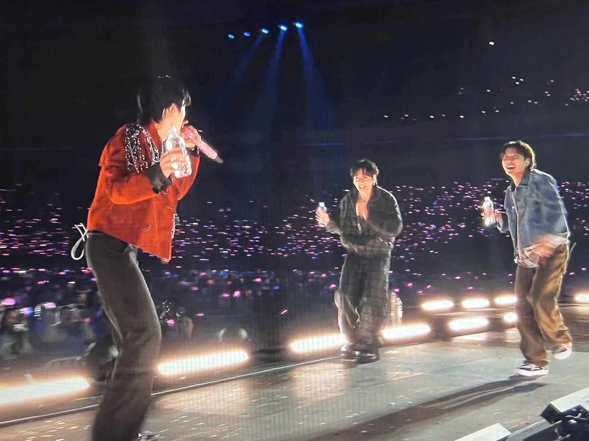 j_m_1306's tweet photo. My fam,favs,loves https://t.co/imRKYb6S42