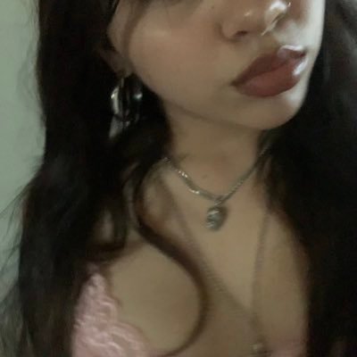 Emilyyysbac's tweet photo. hii<3 new to nsfwtwt and looking for mutuals

-my name is emily, just call me mommy

-i’m 18

-bisexual

-soft &amp; hard kinks

-i like masturbating using tools

retweet, follow and like for a follow back ♡
#nsfwtwt https://t.co/HggCRsRZZX