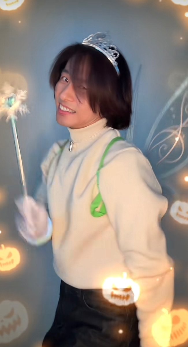 navmevmivke666's tweet image. Happy Halloween👻✨
ハロウィン🎃に
可愛いエンジェルが
舞い降りた👼🤗
楽しませてくれて
ありがとう健くん🧡
幸せです

#三宅健 
#秒刻健

三宅健の投稿動画を楽しみましょう！#TikTok vt.tiktok.com/ZSy2smR3J/