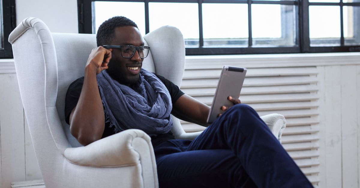 hirevouch's tweet image. We are looking for a highly motivated, experienced, and ambitious #Microsoft365Developer with hands-on experience in the #PowerPlatform. bit.ly/4qoZg7R #developer #womenintech #TechTO #hireVouch