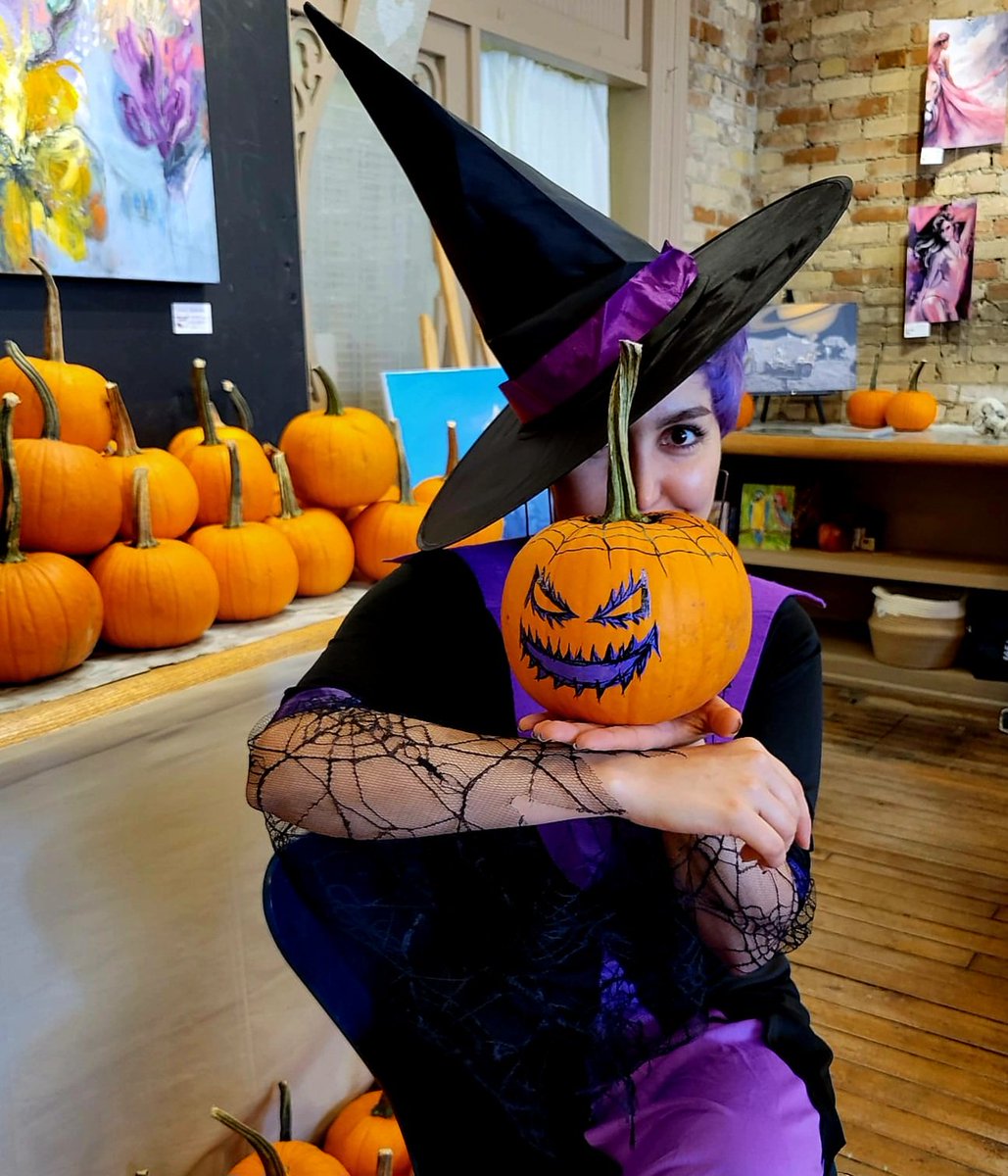 spd1643's tweet photo. Happy Halloween 🎃 https://t.co/TYQ0BllsxW