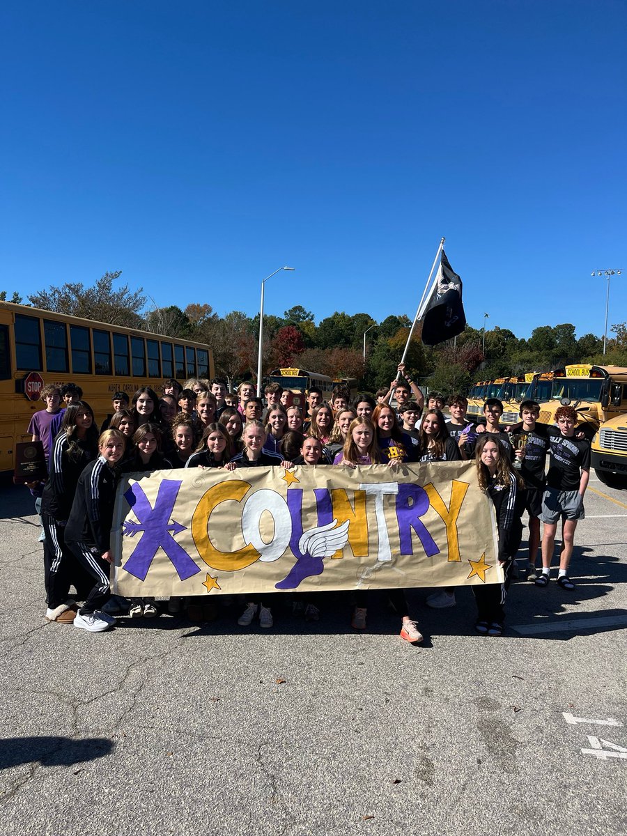 JasonBochert's tweet photo. @HSHSXC is off to Kernersville for the NCHSAA 7A XC state championships!  👻
📍Ivey Redmond Sports Complex
📆 Nov 1
🏃🏻‍♂️9:40am
🏃🏼‍♀️11:00am
📊 https://t.co/P6svpuekha

Let’s go HAWKS! 
#BLOP https://t.co/b8yDRBMMUh