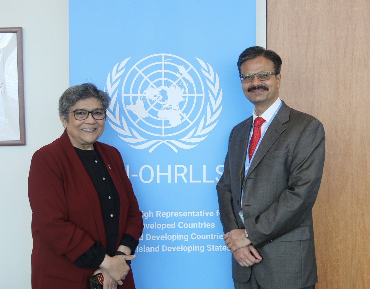 USGRabab_UN's tweet image. Excellent exchange with @ProfSuryaDeva on advancing the right to development for #LDCs, #LLDCs &amp;amp; #SIDS, particularly through increased access to finance, tech &amp;amp; partnerships via their PoAs. Commended him on progress on RtD &amp;amp; look forward to working closely with @UNSRdevelopment.