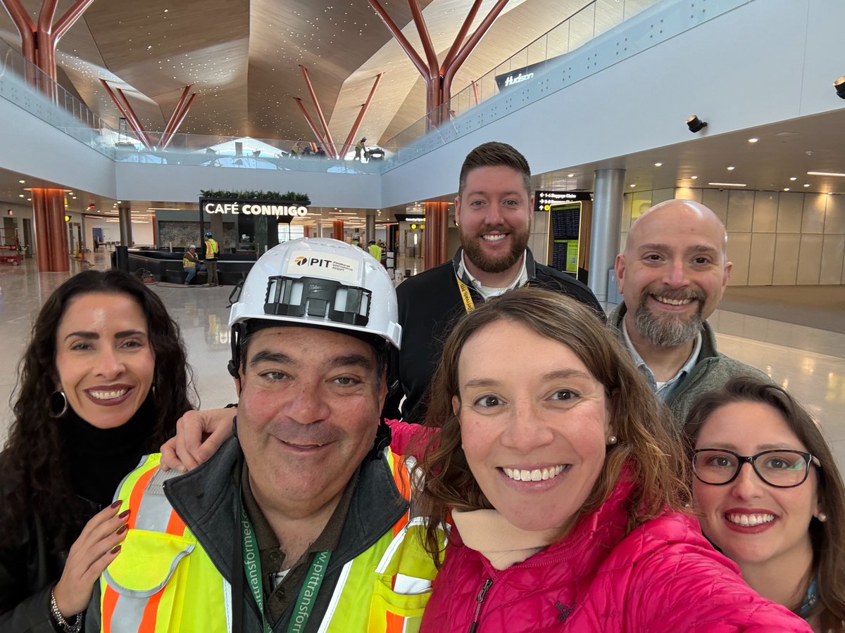 PGHController's tweet image. Had the chance to tour the amazing new terminal at @PITairport today. This is the kind of investment that will lay the foundation for real economic growth in our city and our region. Huge thanks to all the leaders in Allegheny County and all the union workers who made it possible