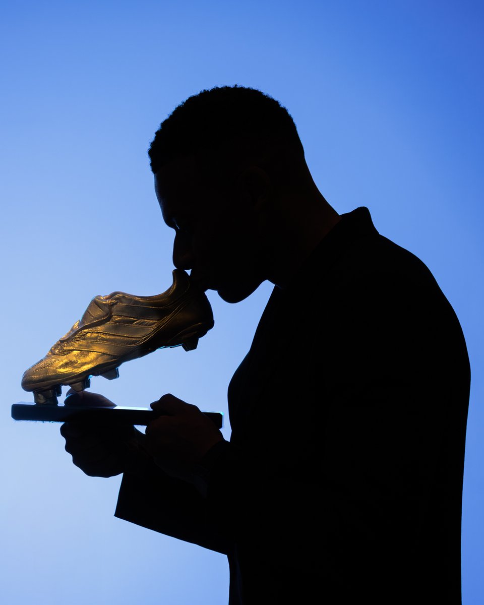 realmadriden's tweet image. Guess who 😜