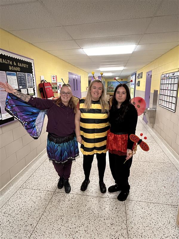 WoodviewMHAS's tweet image. 🎃 Halloween at Woodview is always a treat! 👻 One of our favourite days of the year, because we all get to be kids again!   Check out the creative costumes from our awesome teams in Brantford, Hamilton, and Burlington! 🙌 Happy Halloween! 

#WoodviewMHAS #SpooktacularFun