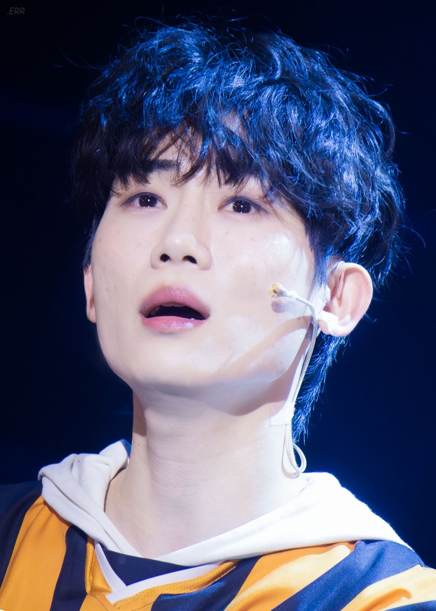 𝙀𝙍𝙍 tweet media