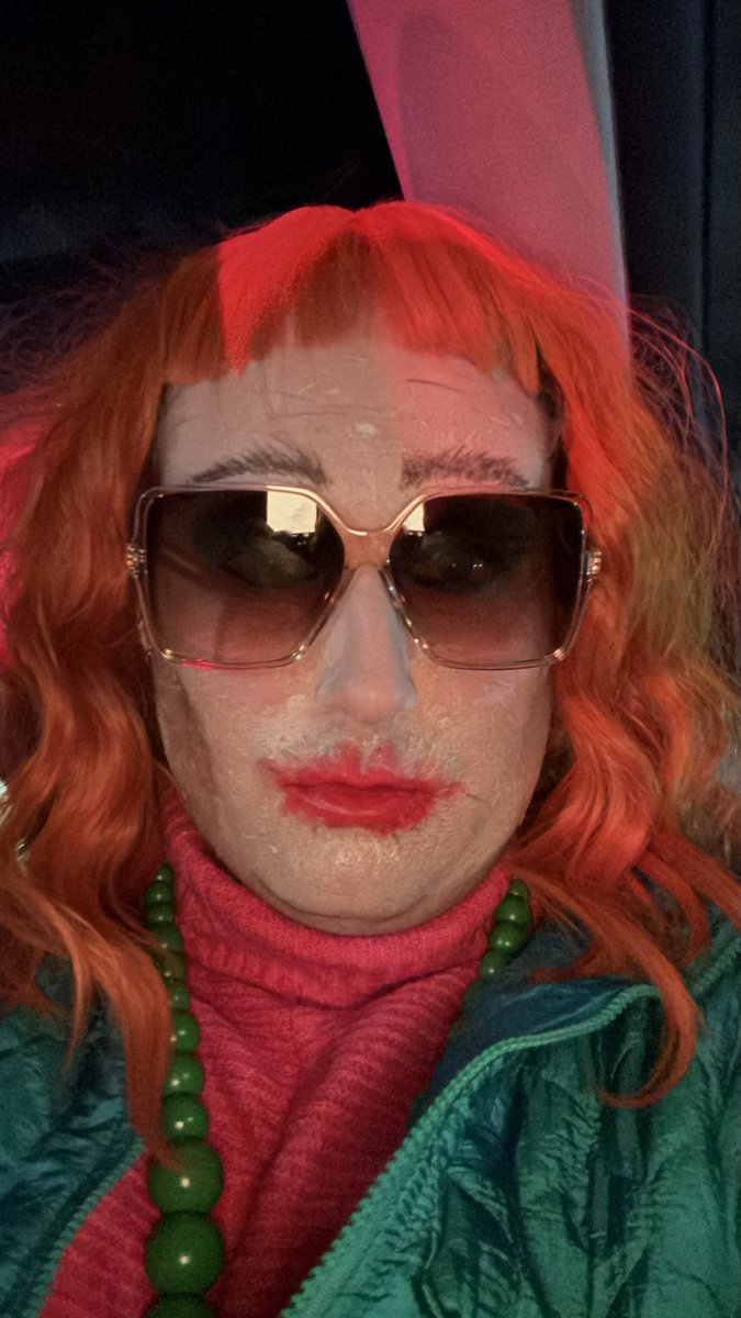 erentaylorb's tweet photo. Truly waited in an hour long line dressed as Gladys to not get into the club… https://t.co/JBbpdlxb2o