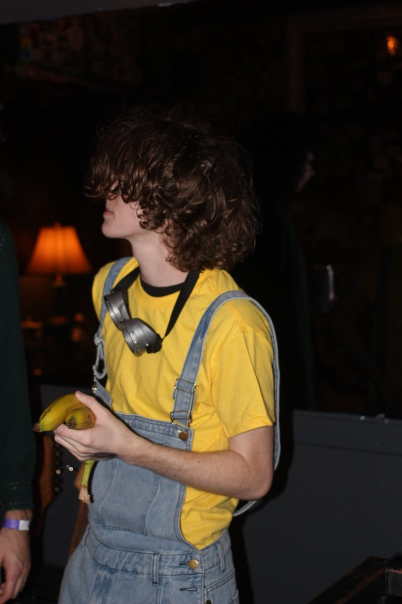 modernalibihq's tweet photo. Happy Spooky Day. Throwback to last #modernalibi Halloween in Chicago. #minions https://t.co/uslhlCnB8H
