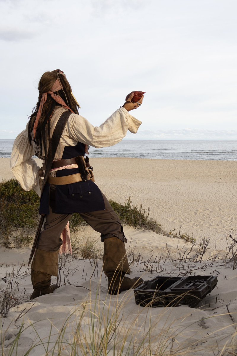 outgoingintro's tweet image. “The immortal Captain Sparrow… oo I like that!”

#POTC #PirateLife