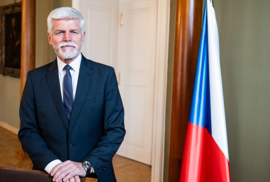 “It must be peace on the terms of the defender and not the aggressor.”

- Petr Pavel - President of The Czech Republic 🇨🇿
About Ukraine-Russia war

I absolutely agree..
And you?..😉